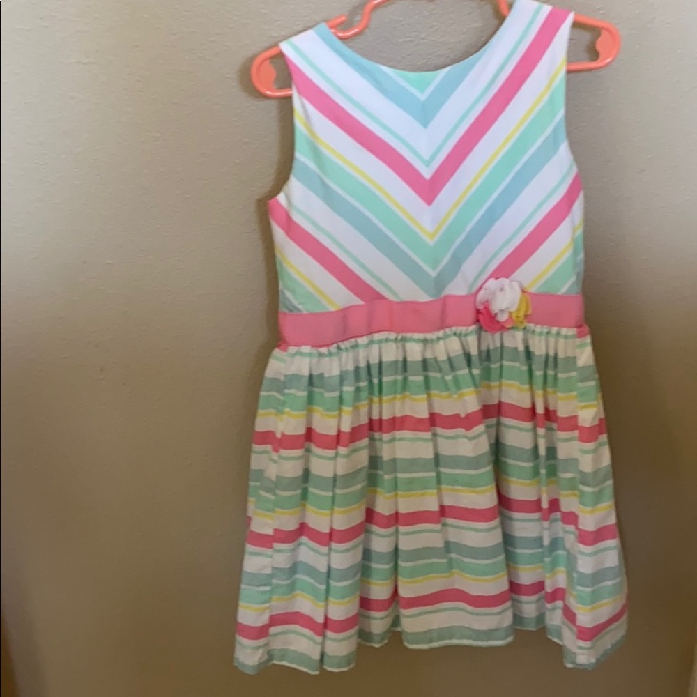 Girls dress